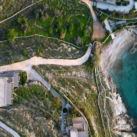 Charming Seafront In Kea Korissia (Kea)