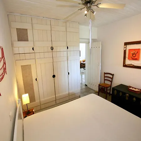 Charming Seafront In Kea * Korissia (Kea)