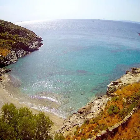 Апартаменты Charming Seafront In Kea *